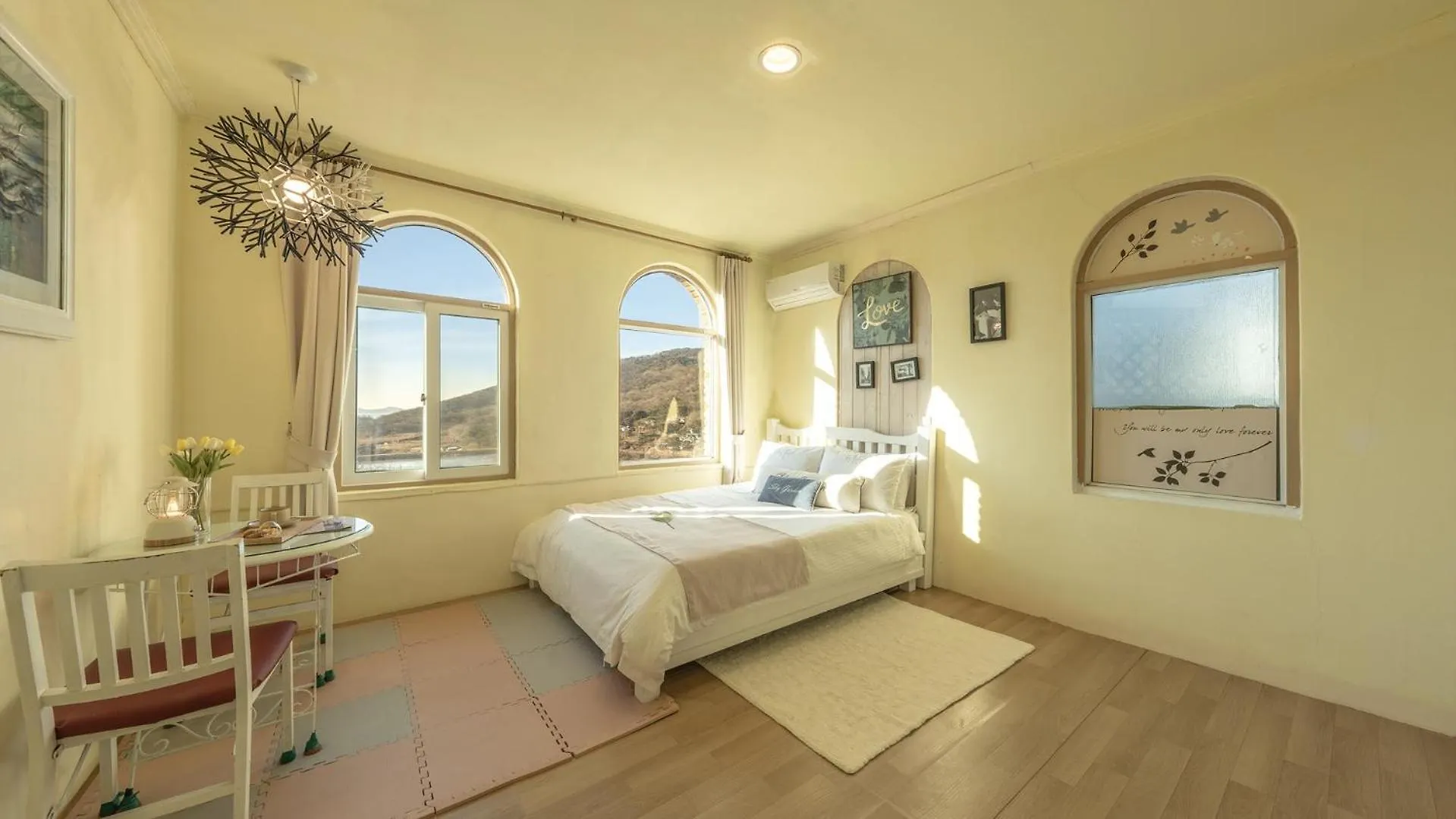 Holiday home Ganghwa Sky Garden Poolvilla Incheon