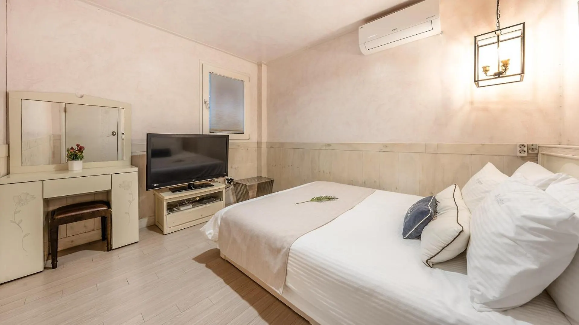 Ganghwa Sky Garden Poolvilla Incheon