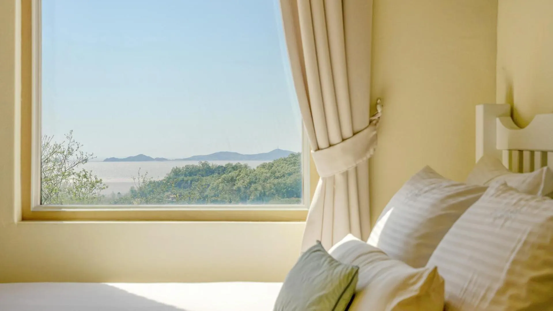 Holiday home Ganghwa Sky Garden Poolvilla Incheon